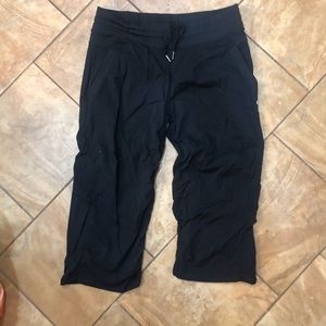 Lululemon Cropped Pants